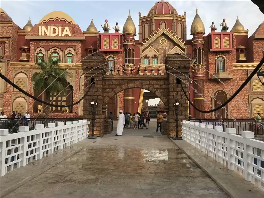 2018 Dubai Global Village Interactive Fountains Dubai4